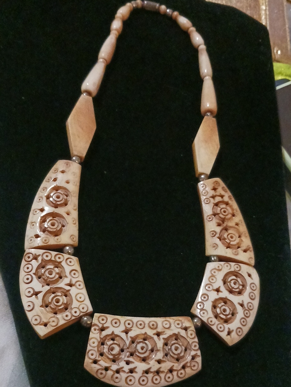 70'S BOHO CHIC